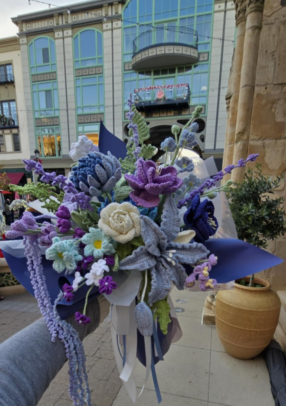 Crochet flower bouquet