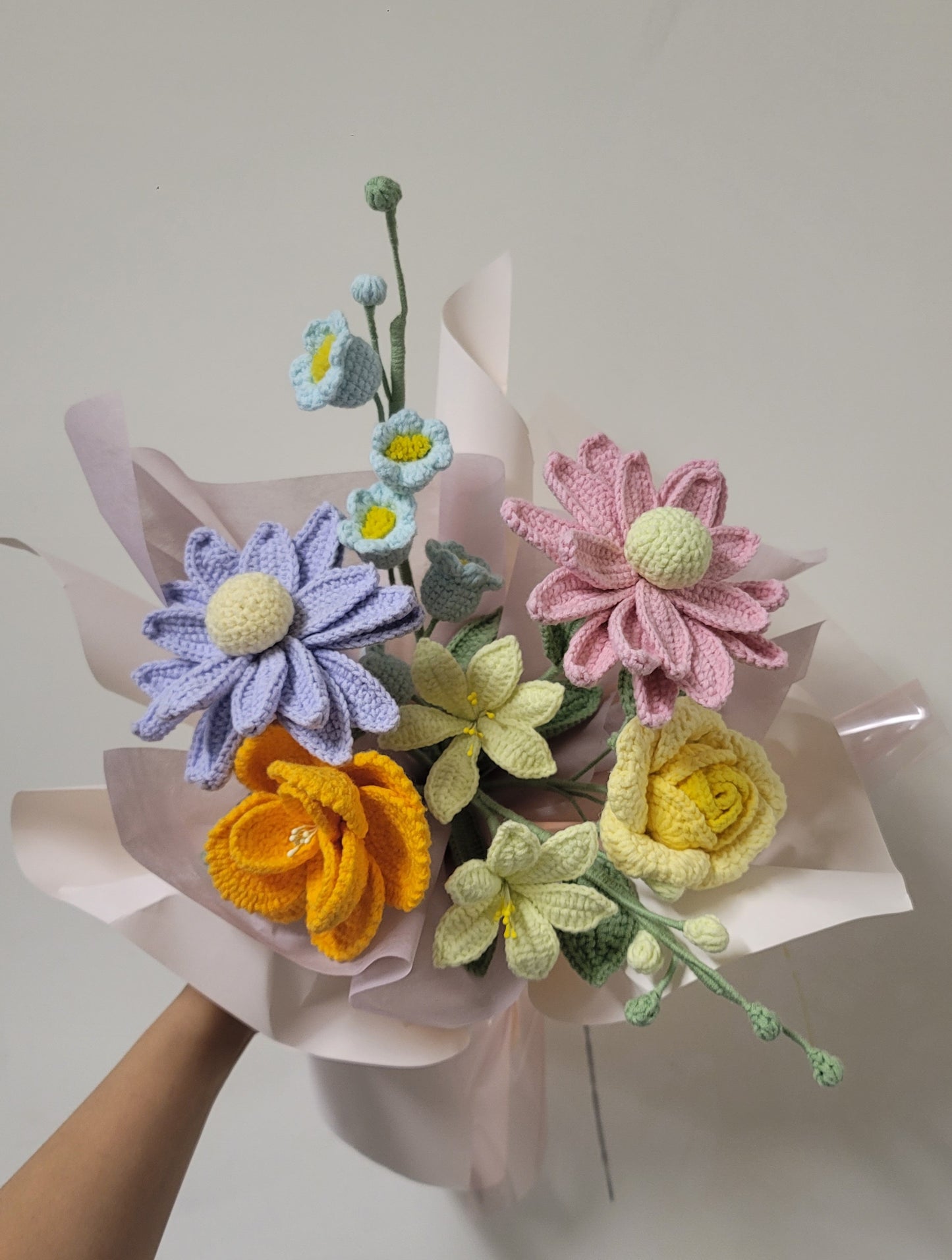 Crochet Zinnia Bouquet