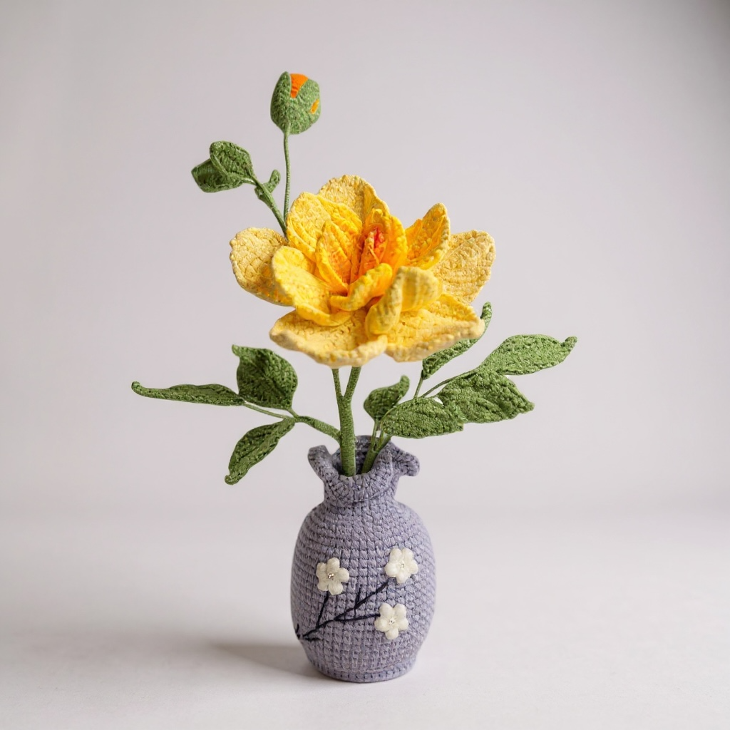 Crochet Chinese Rose Floral Vase